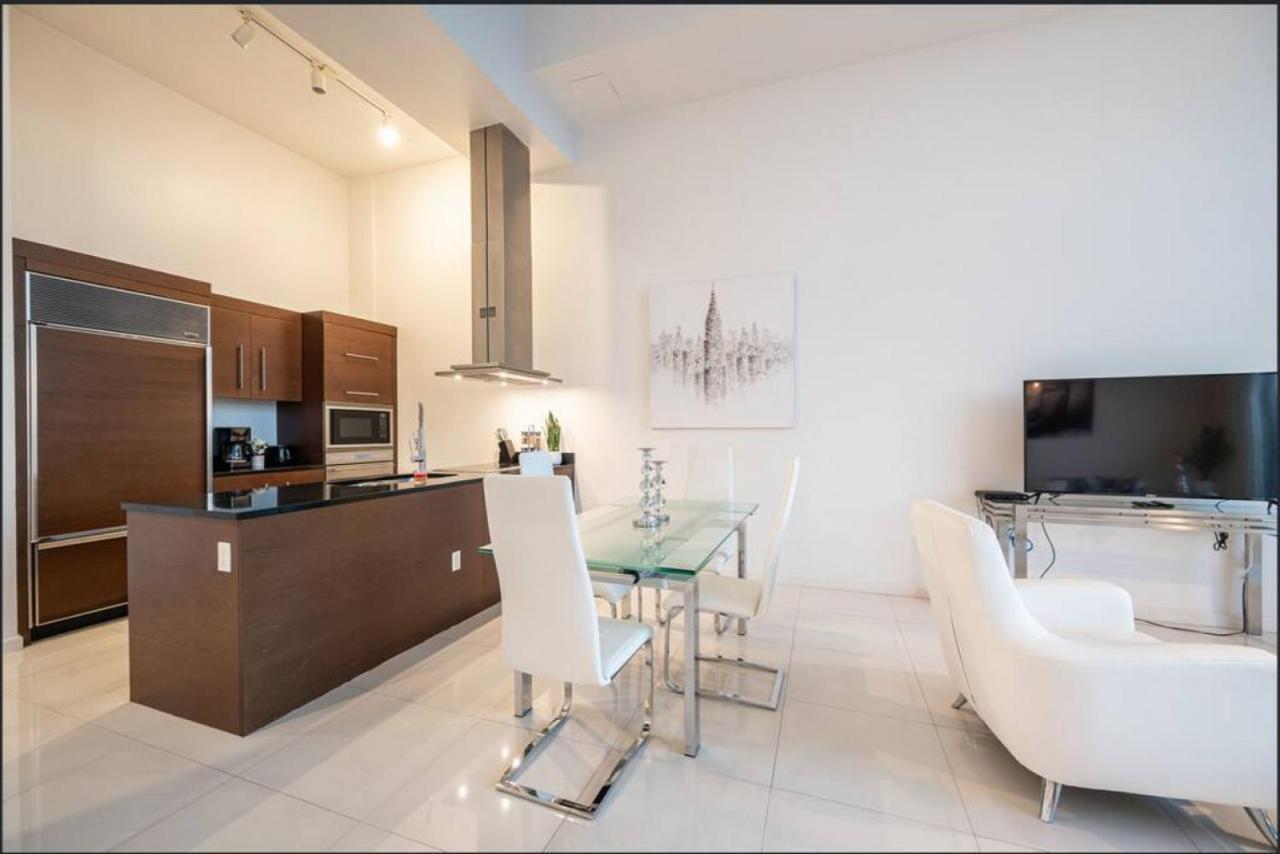 Beautiful One Bedroom Condo 16Ft Ceilings At The W Miami Exterior foto